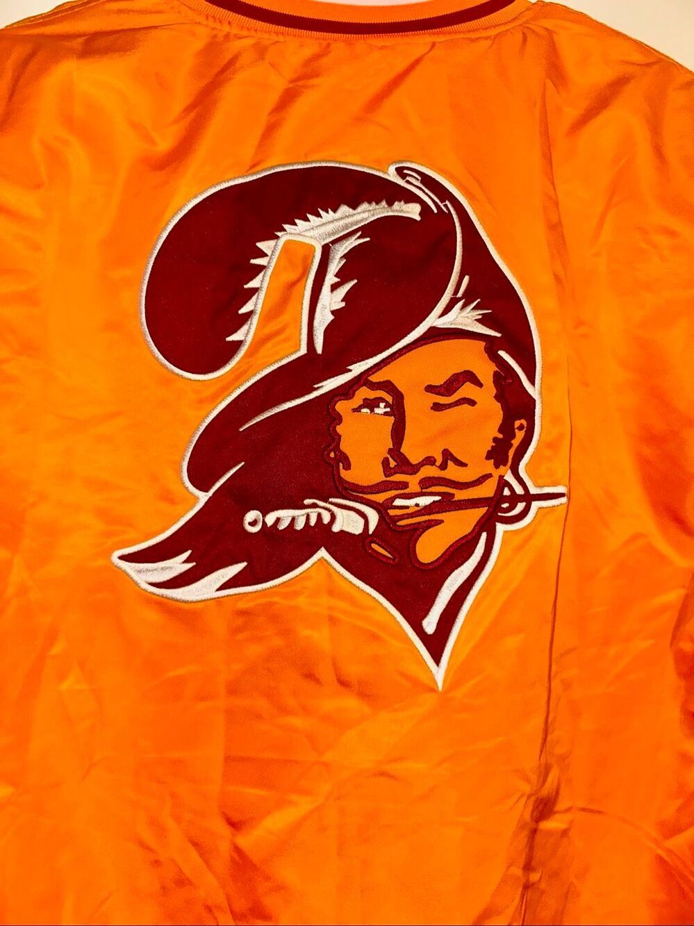 Tampa Bay Buccaneers vintage satin quilted bomber jacket - NFL football orange C - Picture 8 of 10